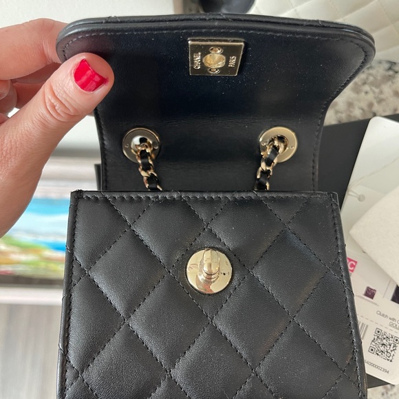 Chanel trendy cc mini black flap gold hardware - Picture 7 of 17